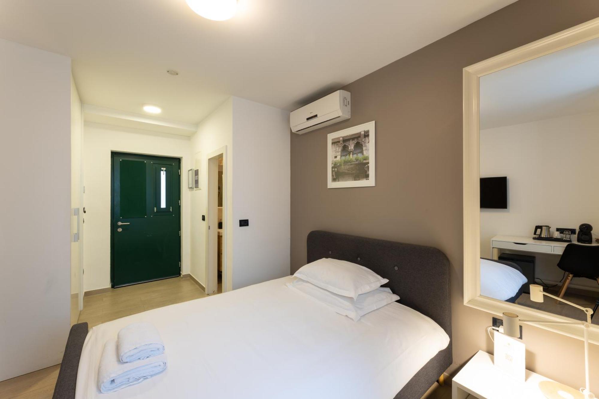 Apartments Korta سبليت الغرفة الصورة