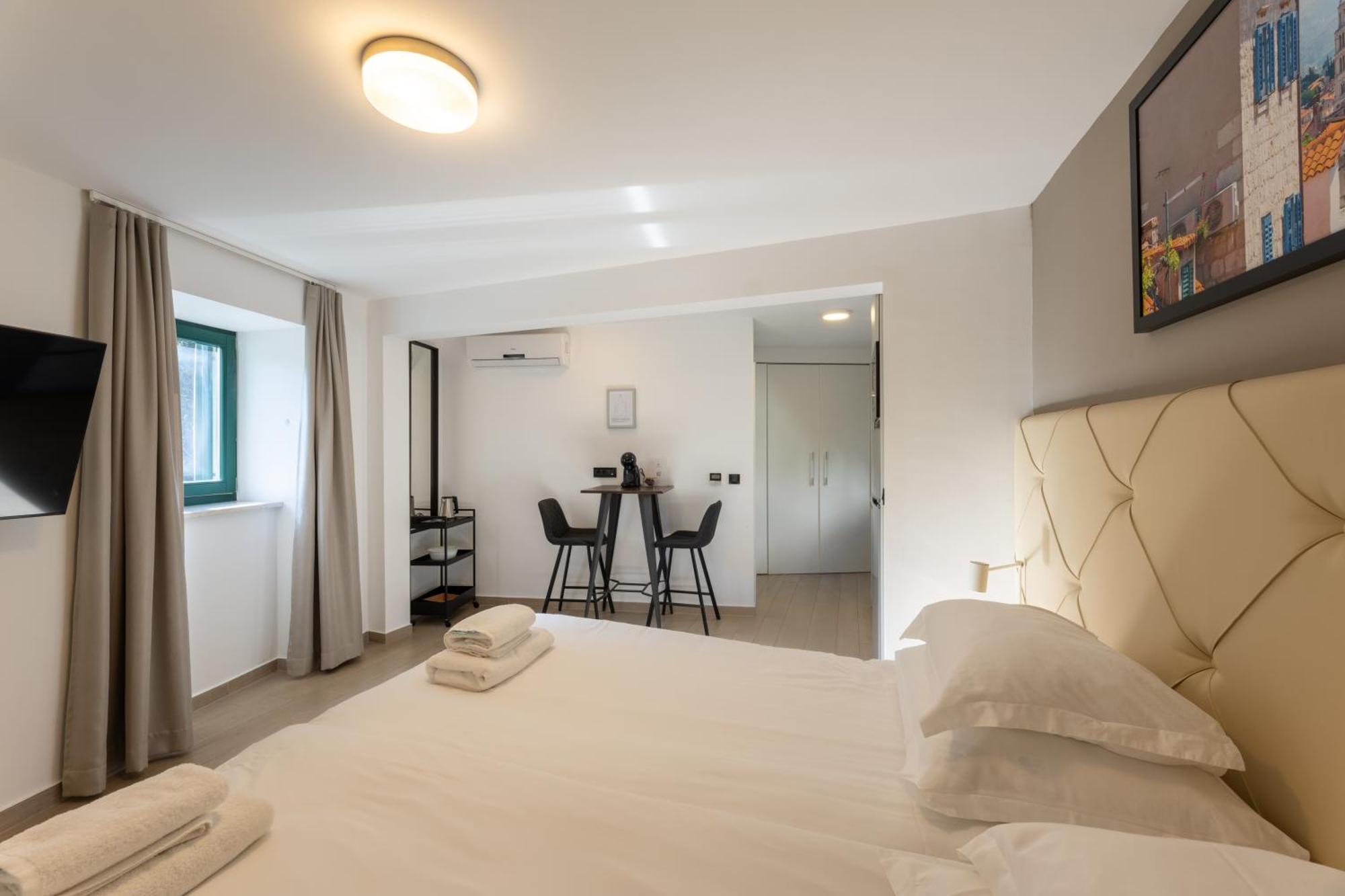 Apartments Korta سبليت الغرفة الصورة