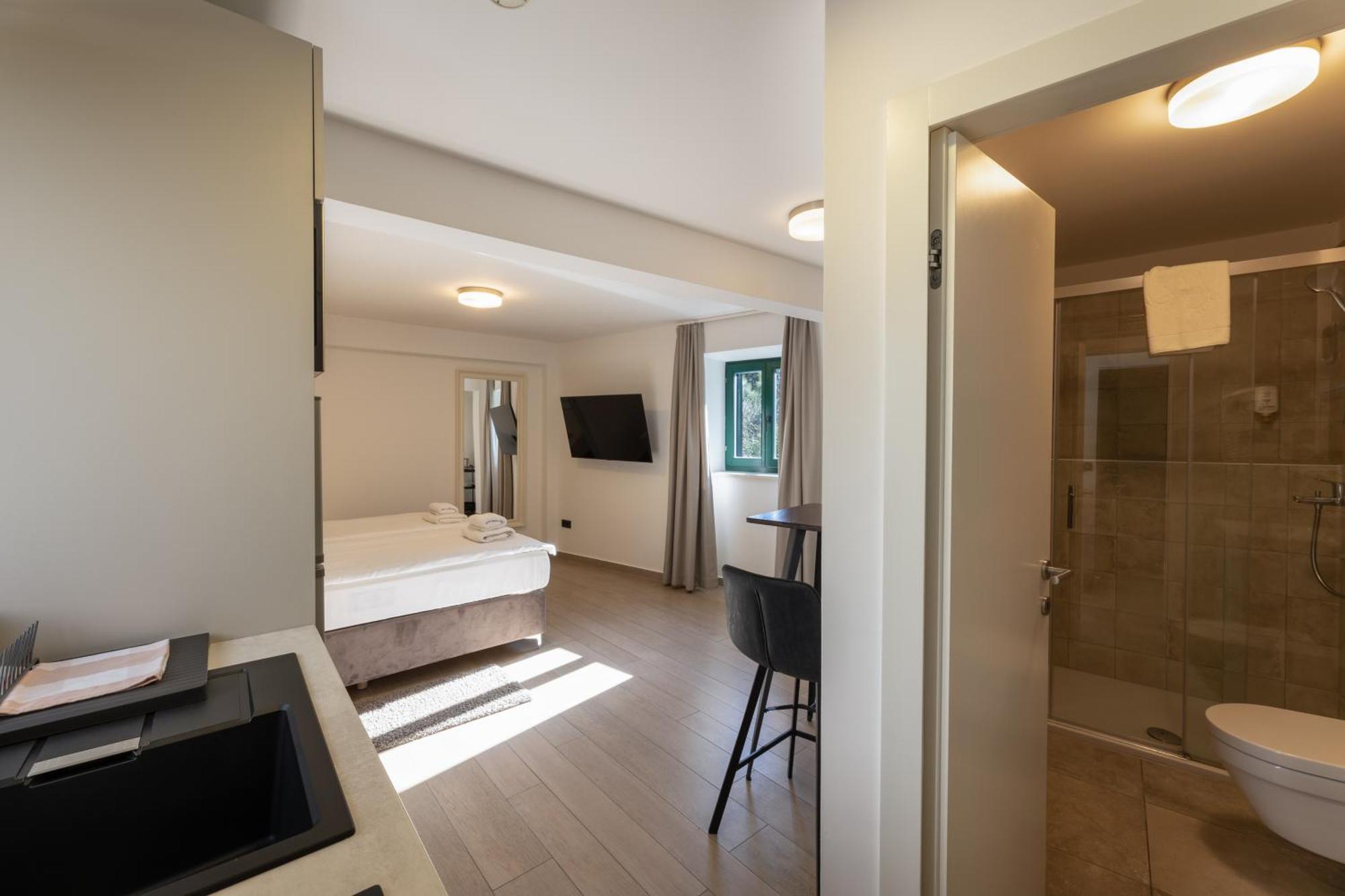 Apartments Korta سبليت الغرفة الصورة